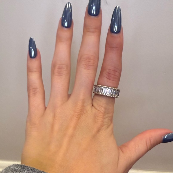 JUDUTH RIPKA Sterling Silver Baguette CZ Ring - Picture 3 of 6